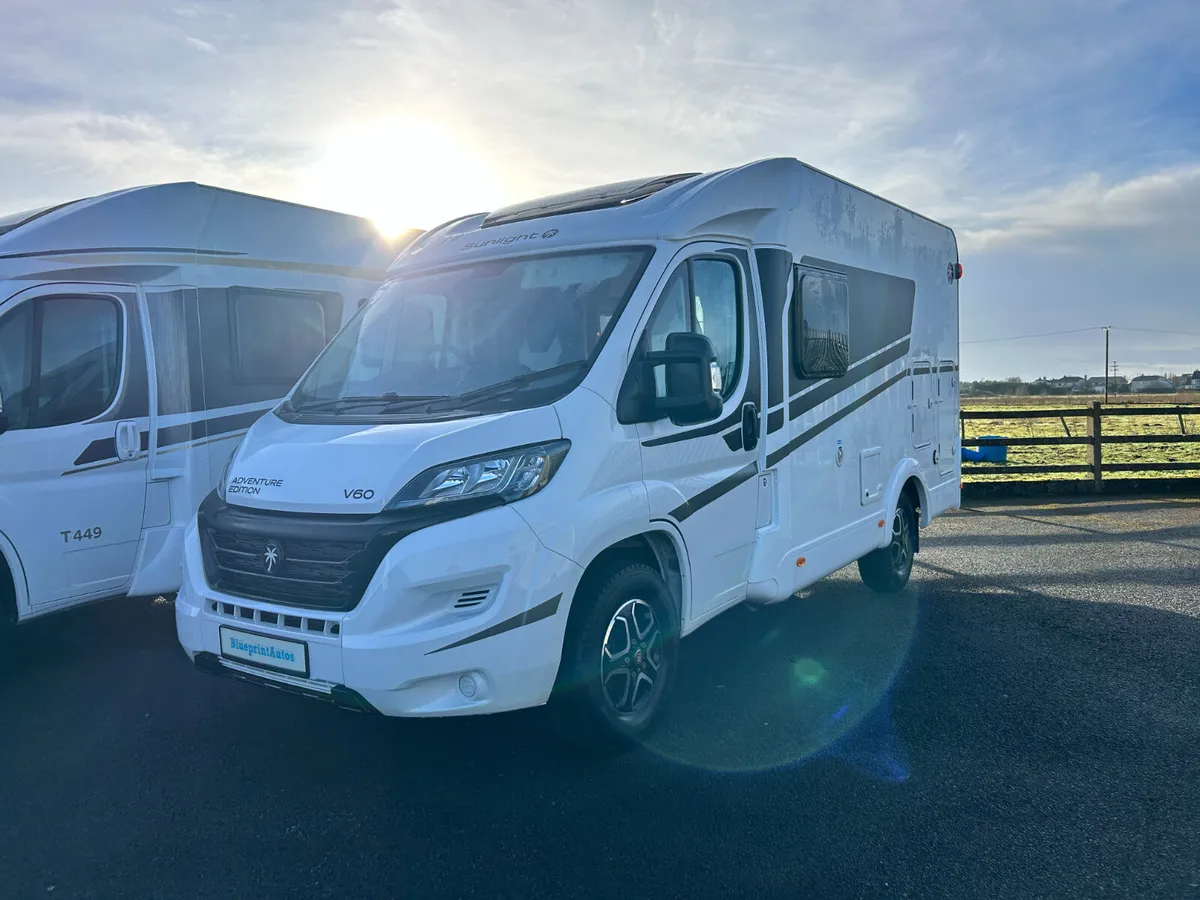 2024 Sunlight V60 Automatic