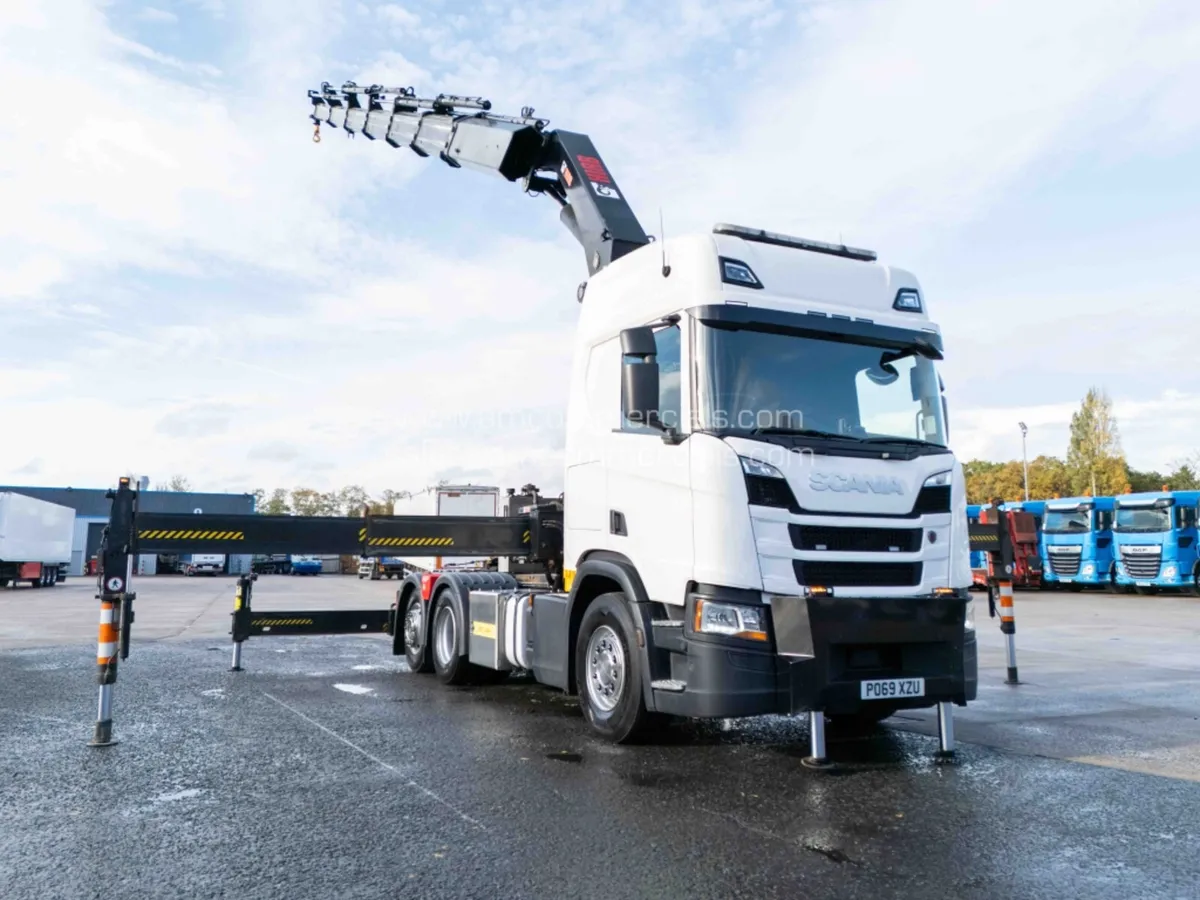 2019 SCANIA R450 HIGH SLEEPER CAB WITH CRANE MOUNT - Image 1