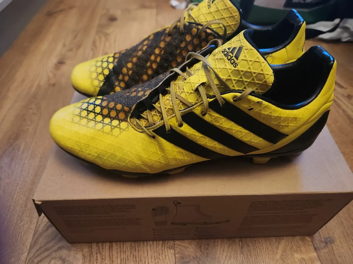 Adidas Predator Incurza Rare