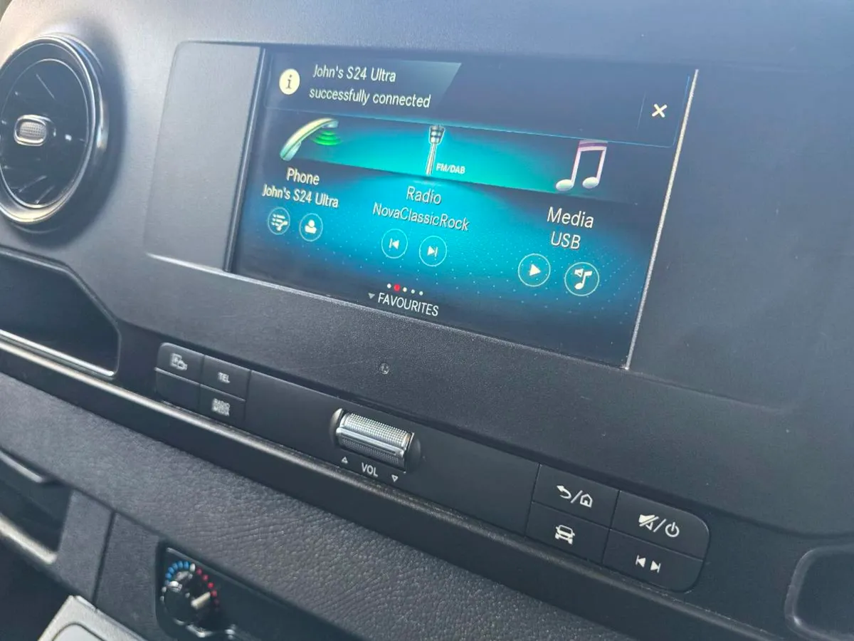 Mercedes Sprinter - Image 4