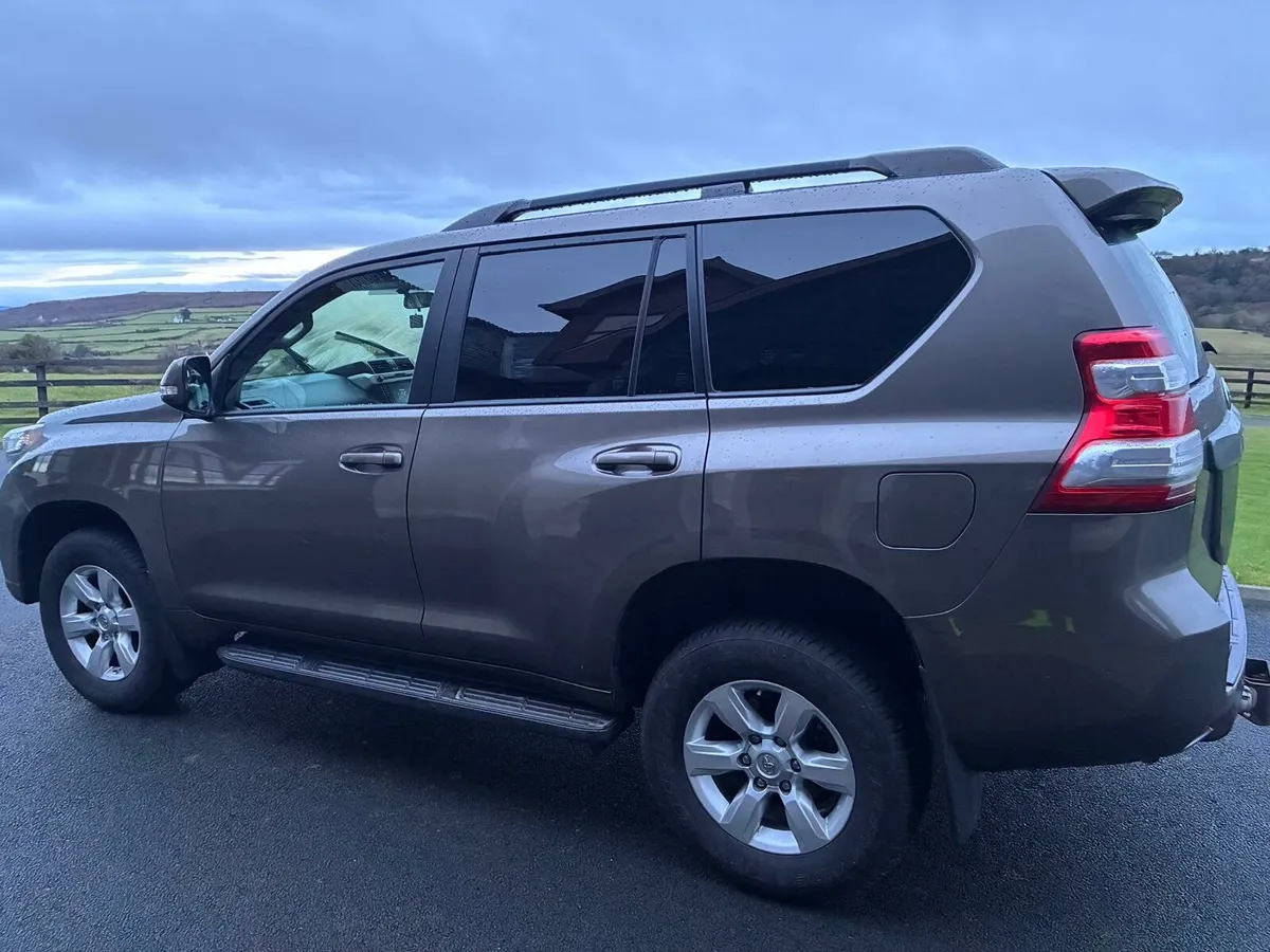 Toyota Landcruiser - Image 1