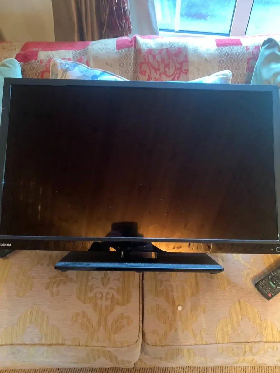 3 Televisions for sale - Image 4