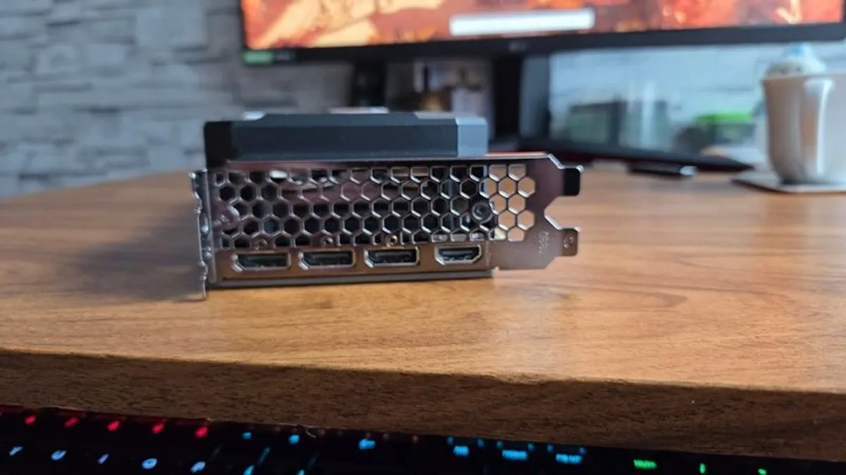 Palit GeForce RTX 3080 GamingPro OC - Image 4