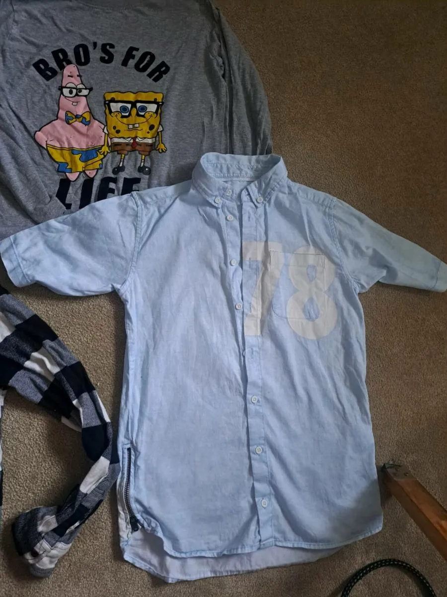 Boys 9-10 top bundle River island
3 tops - Image 2