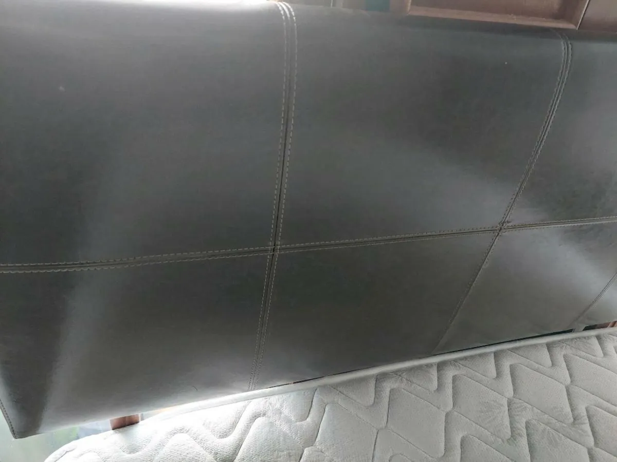 Divan bed and leather headboard - Image 4