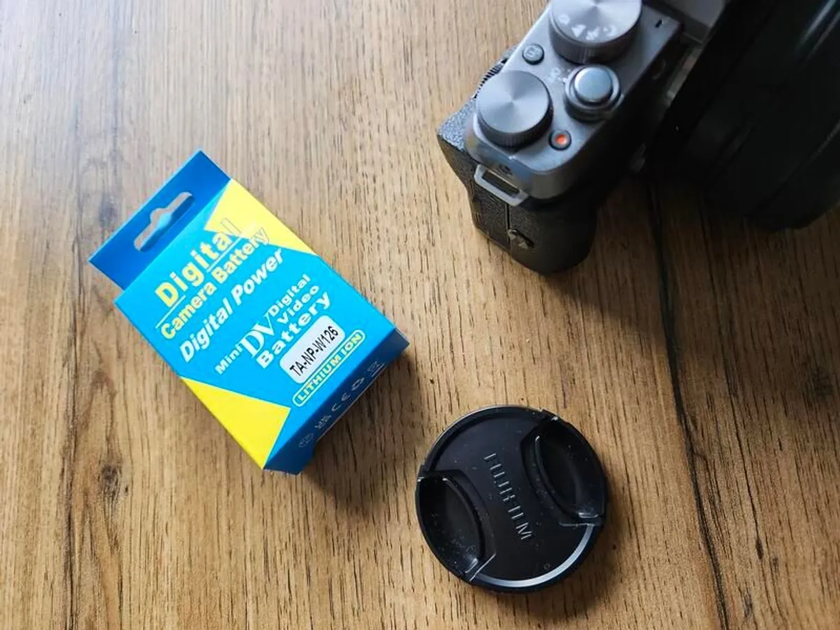 Fujifilm X-T100 camera kit - Image 2