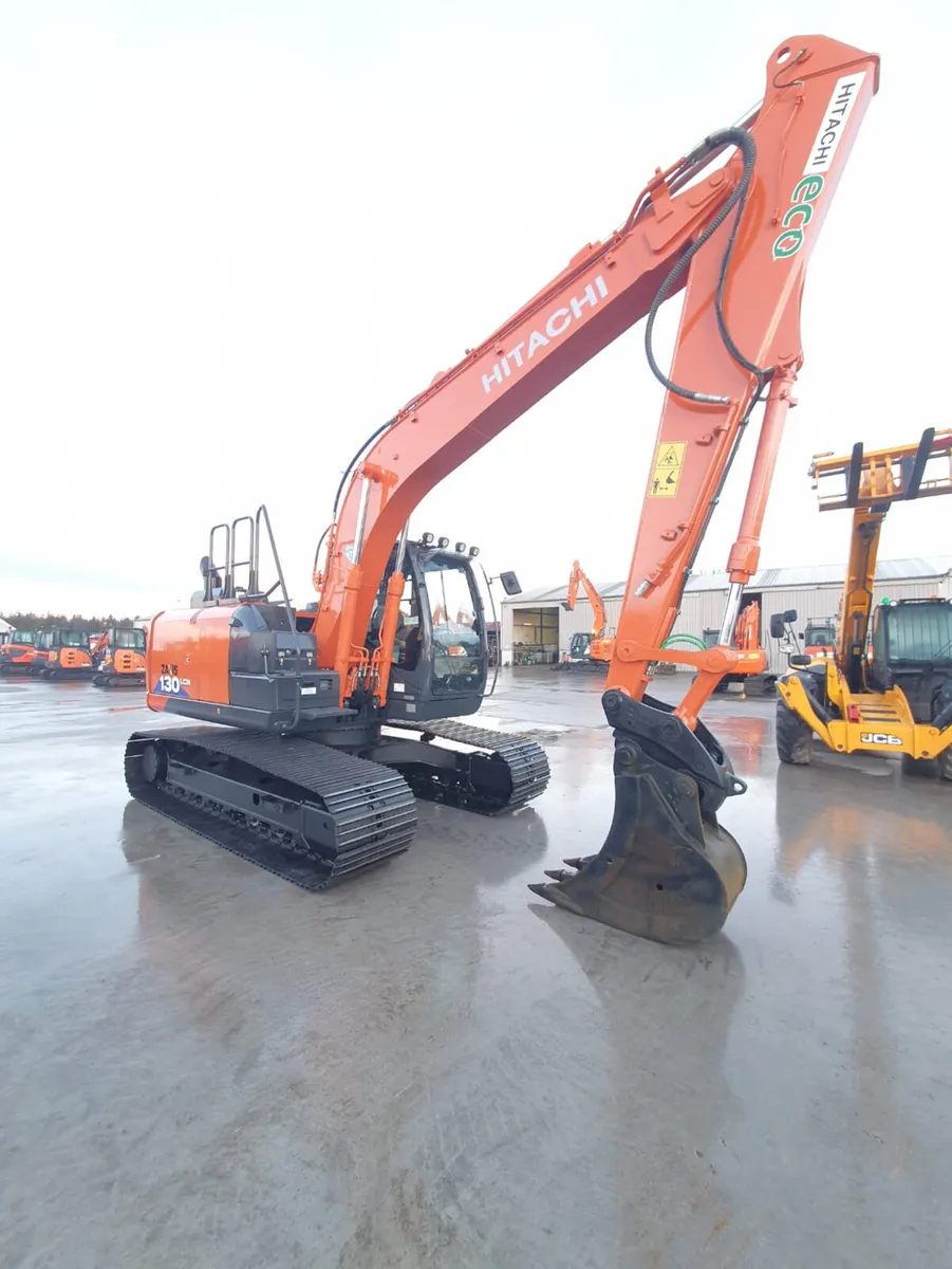 HITACHI ZX130-6 - Image 3