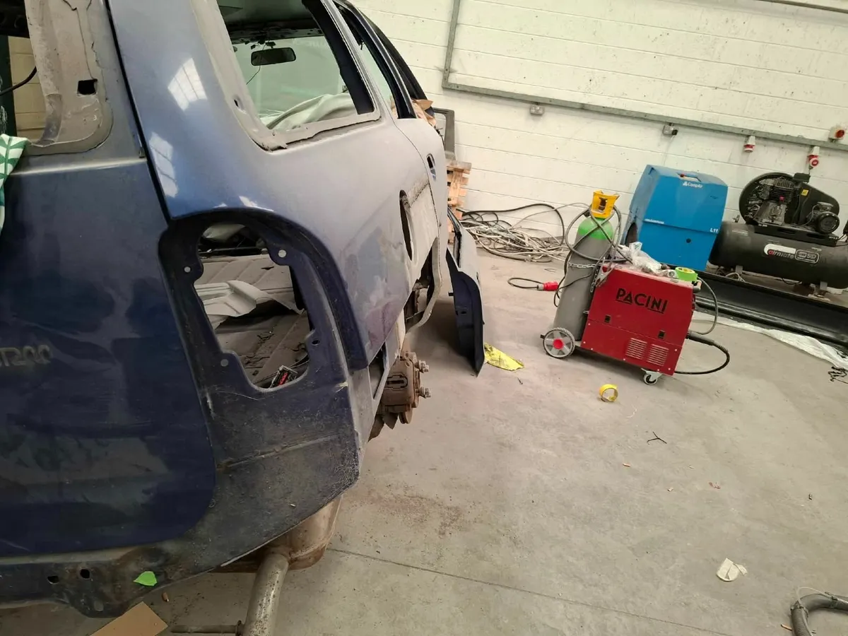 Breaking and Repairable - Image 4