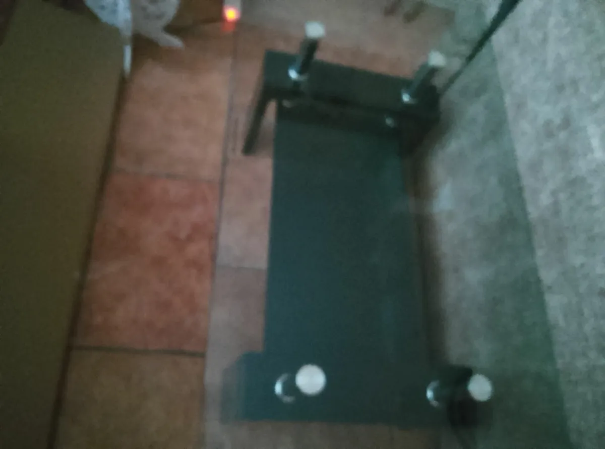 Glass table perfect condition - Image 3