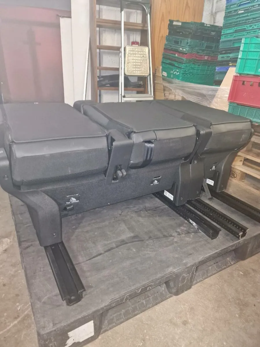 Van seats x3 - Image 4