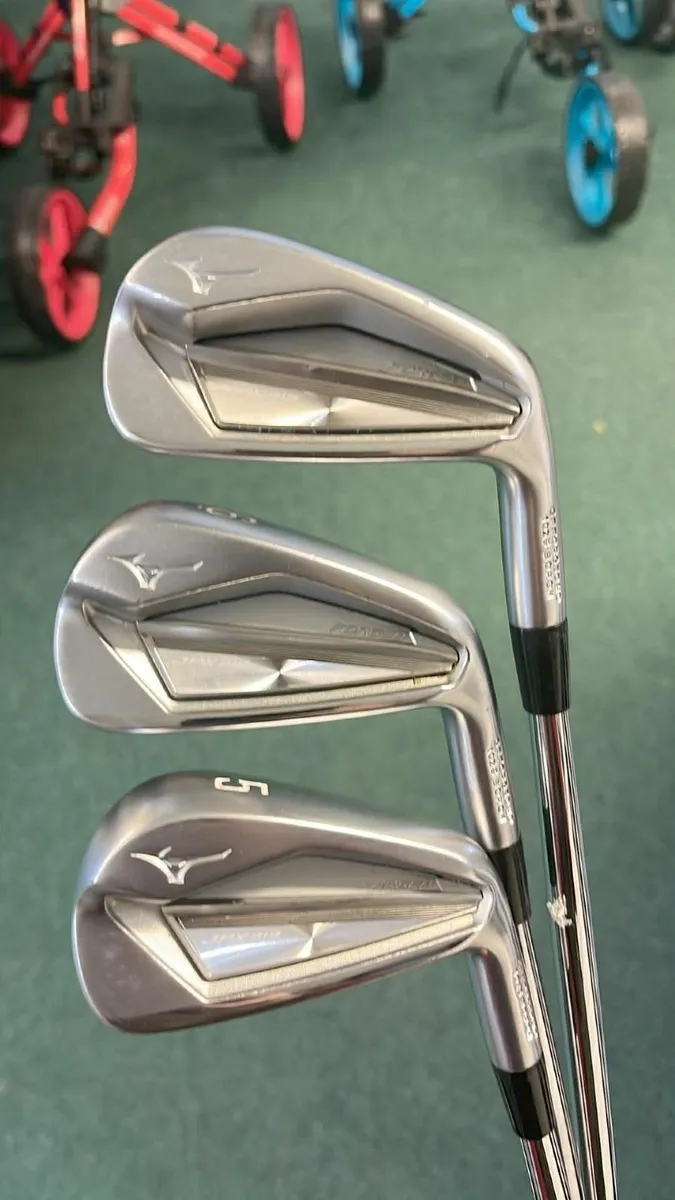 Mizuno JPX 919 Forged 4-PW Stiff Shaft €375 - Image 1