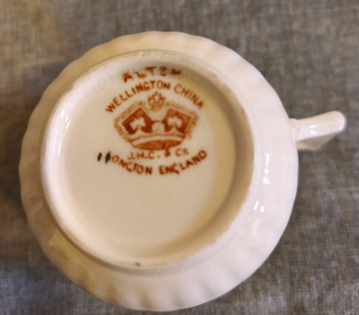 Vintage Alton Wellington China Tea ware - Image 2