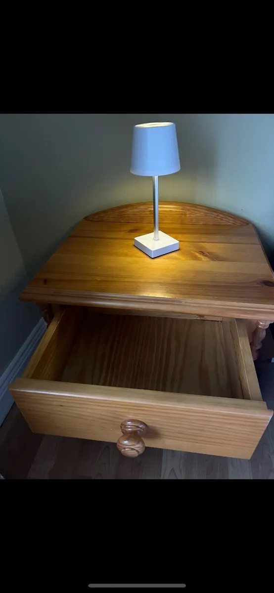 Bedroom lockers - Image 4