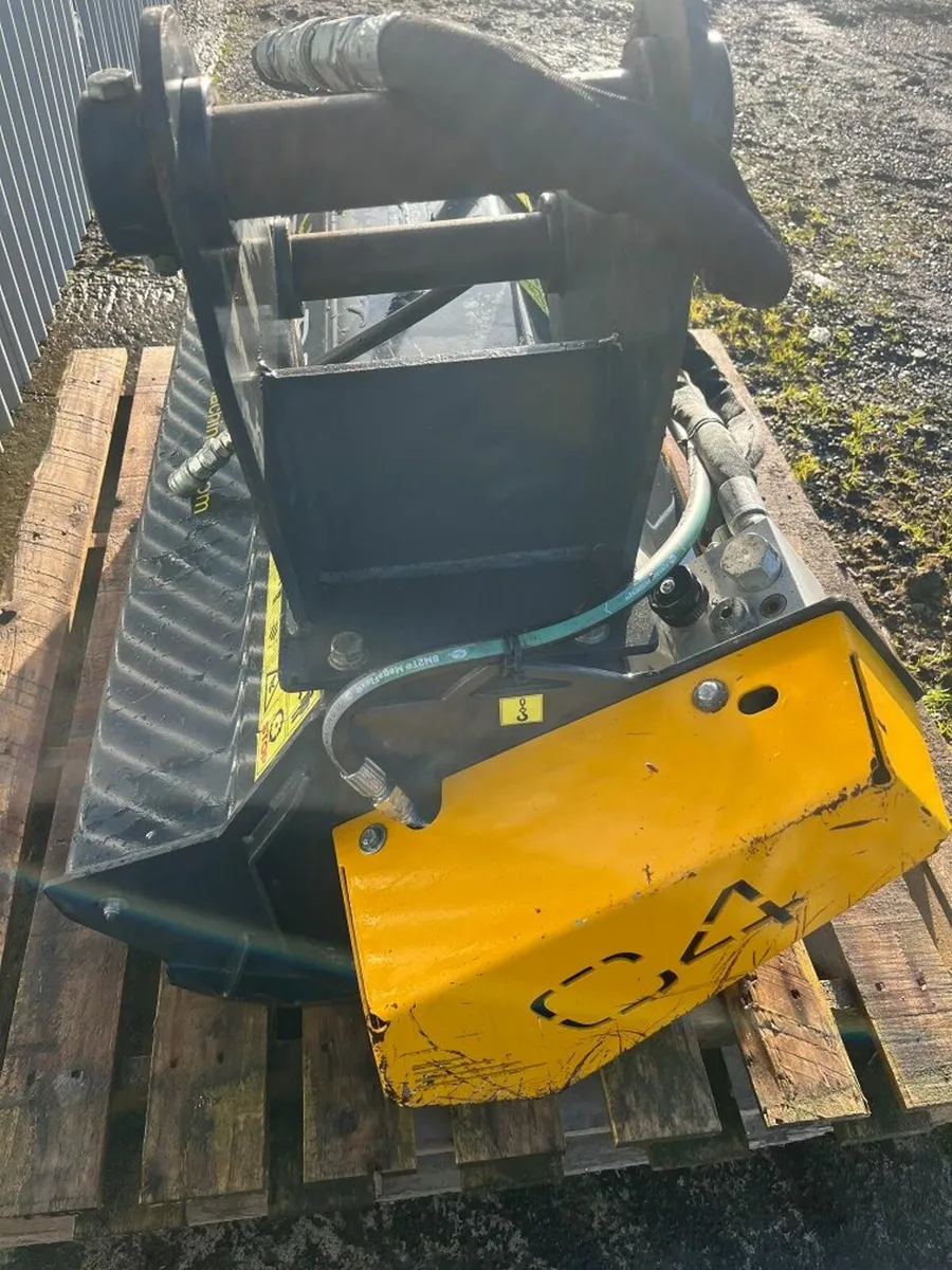 FLAIL HEAD FOR 6 - 8 TON DIGGER - Image 2