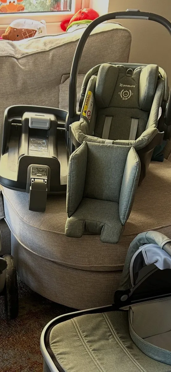 Car seat with Isofix