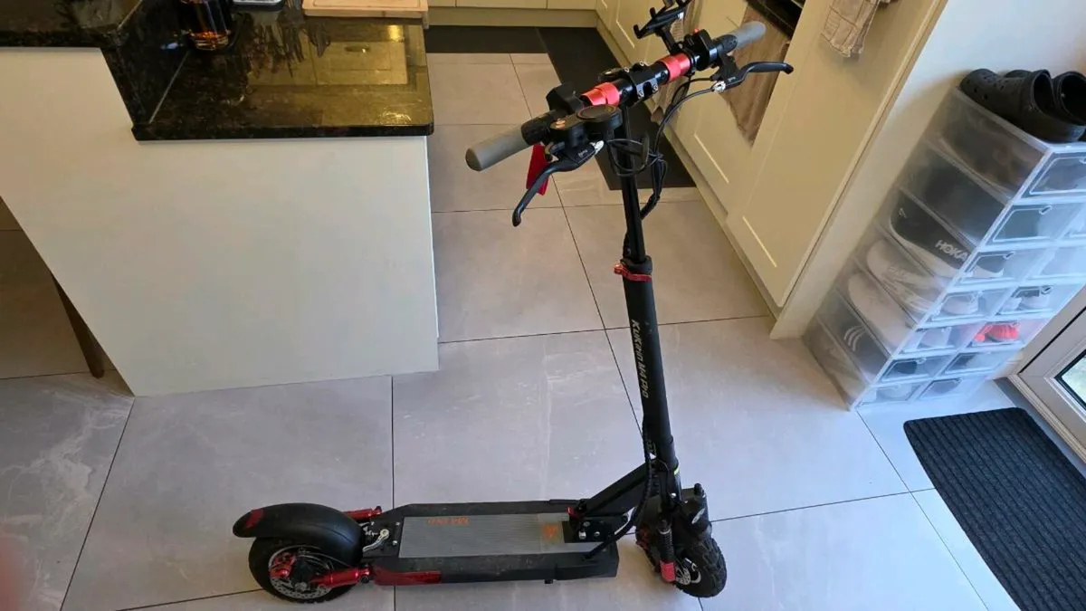 Kugoo M4 Pro Electric scooter - Image 1