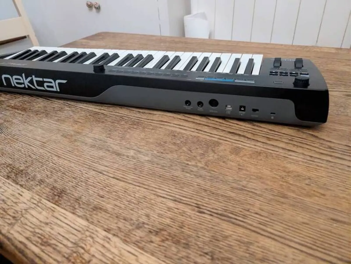 Nektar Impact GXP49 MIDI Controller - Excellent Condition (Semi-Weighted Keys) - Image 3