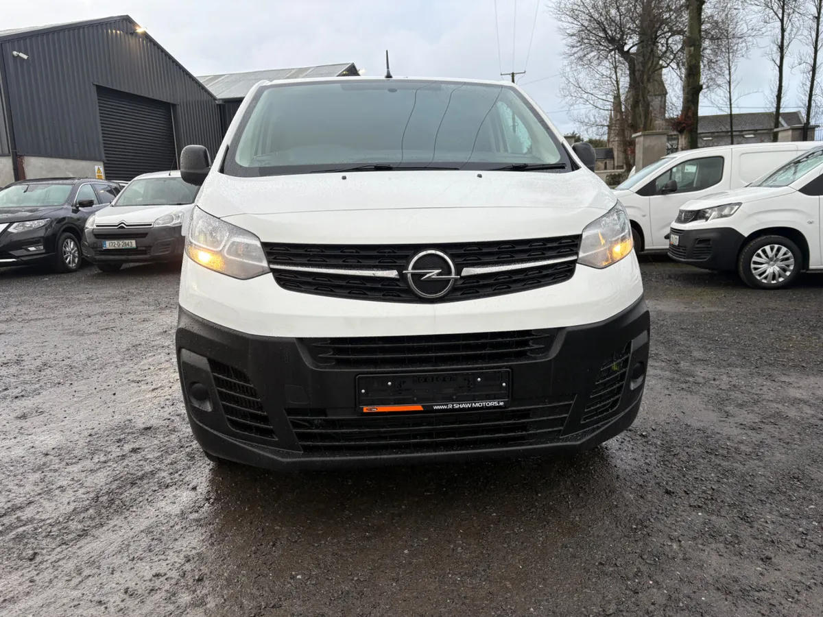 Opel Vivaro - Image 2