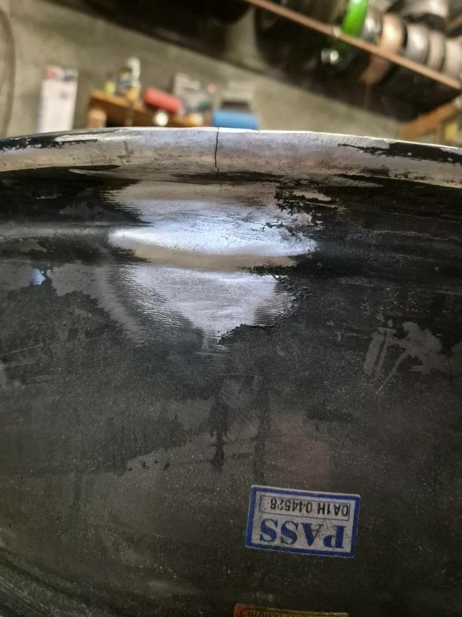 Professional Alloy wheel straightening and welding - Image 2