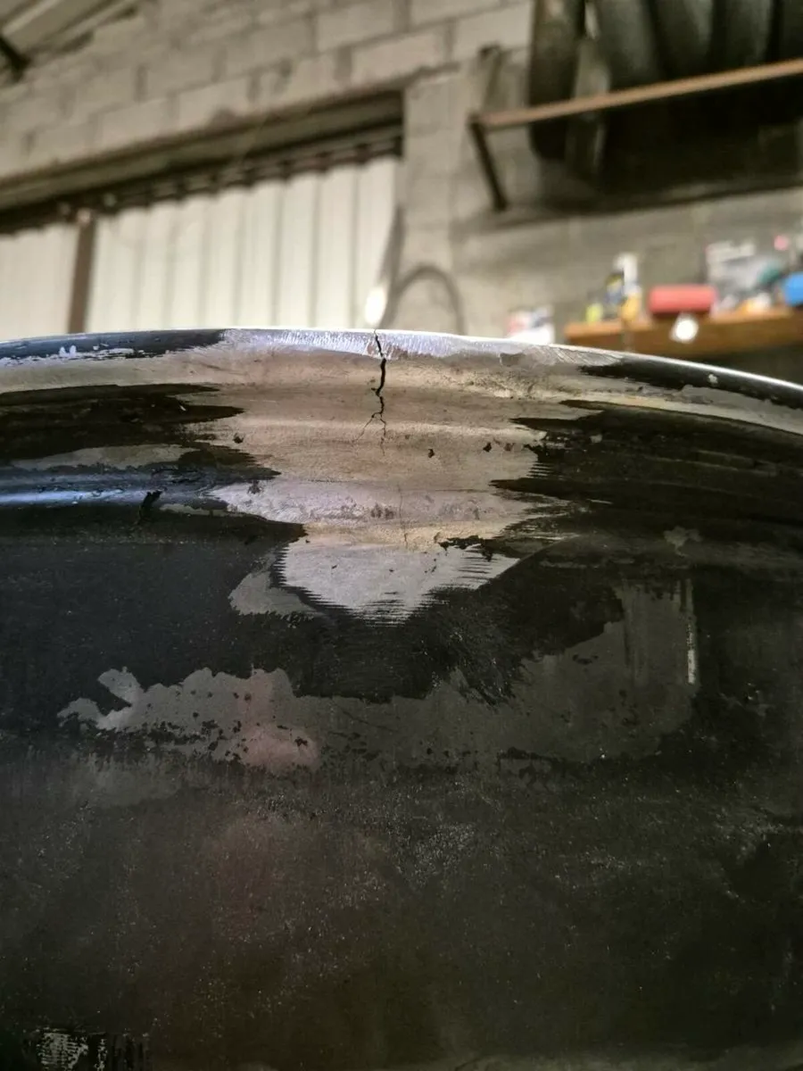 Professional Alloy wheel straightening and welding - Image 1