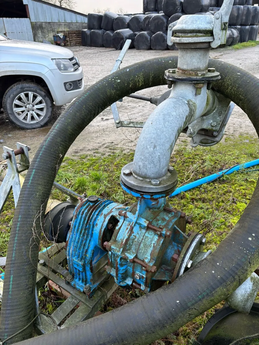 Ocmis 83/2 Water pump - Image 2