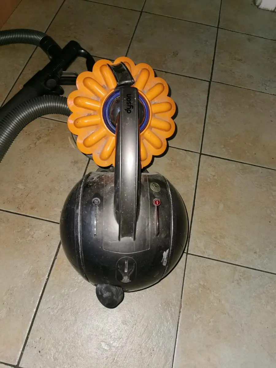 Dyson hoover - Image 4