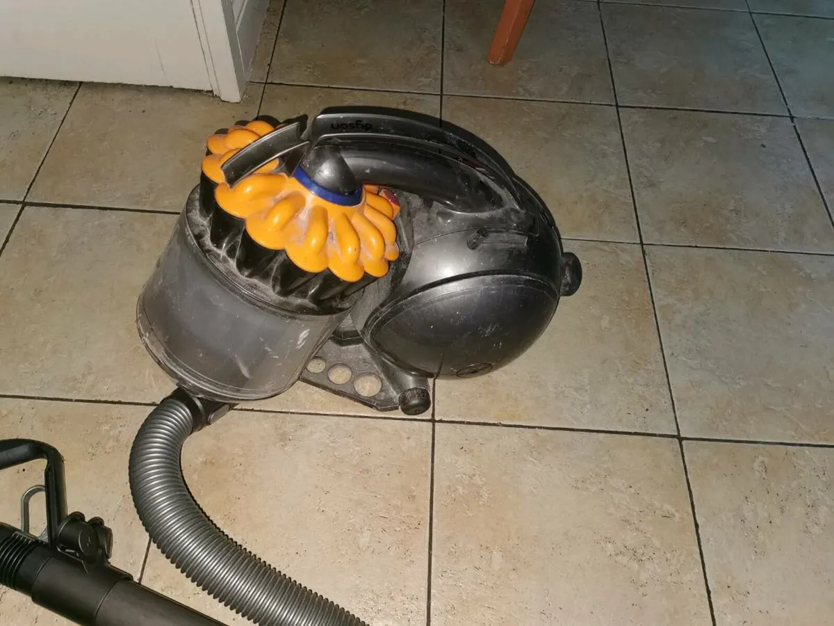 Dyson hoover - Image 2