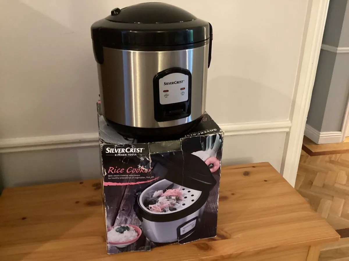 Rice maker and an Ice maker - Image 1