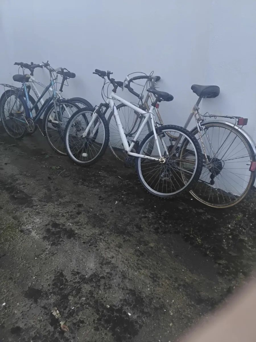4 bicycles for sale - Image 1