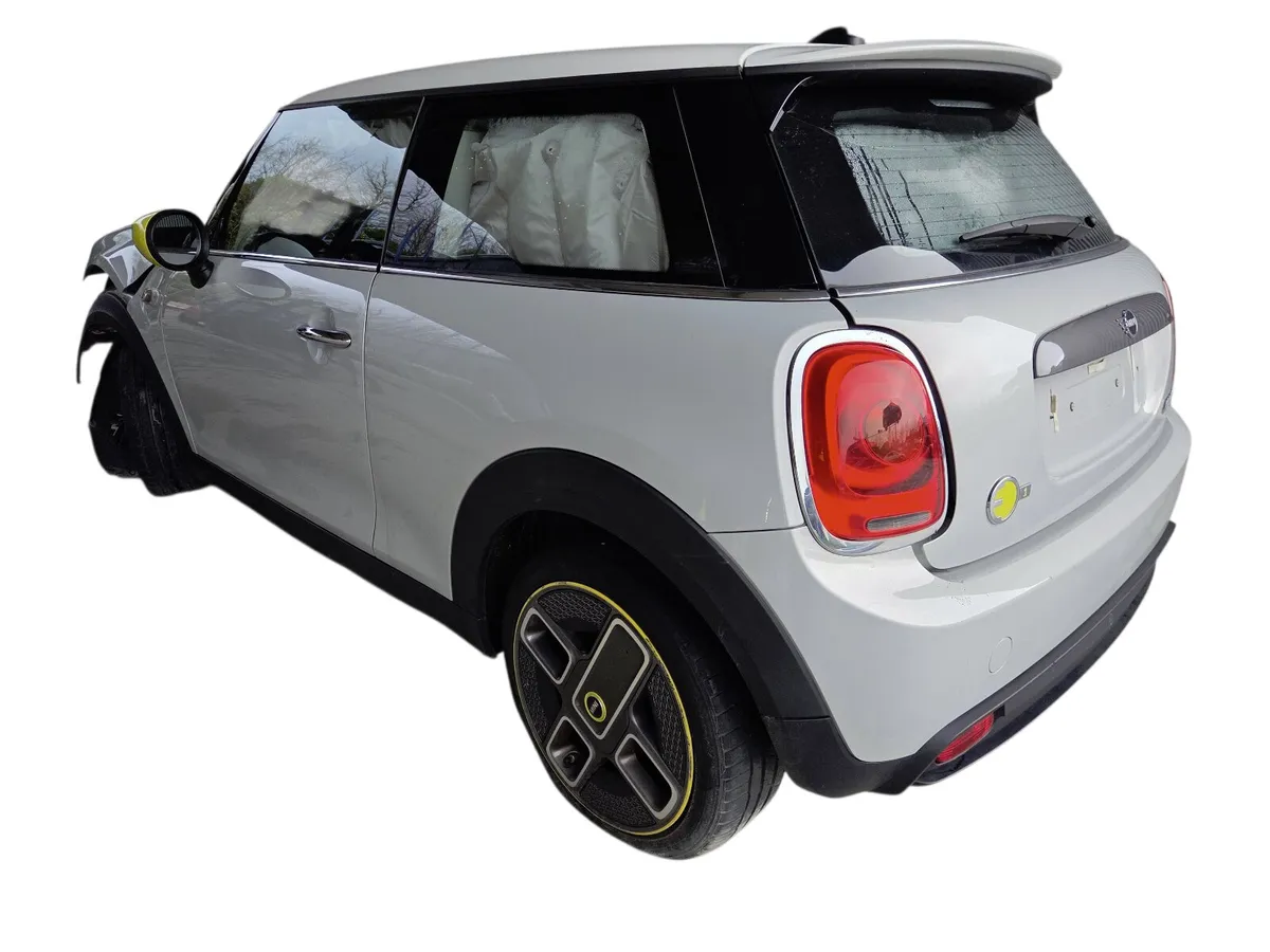 2020 MINI COOPER S EV For Breaking/Dismantling - Image 4