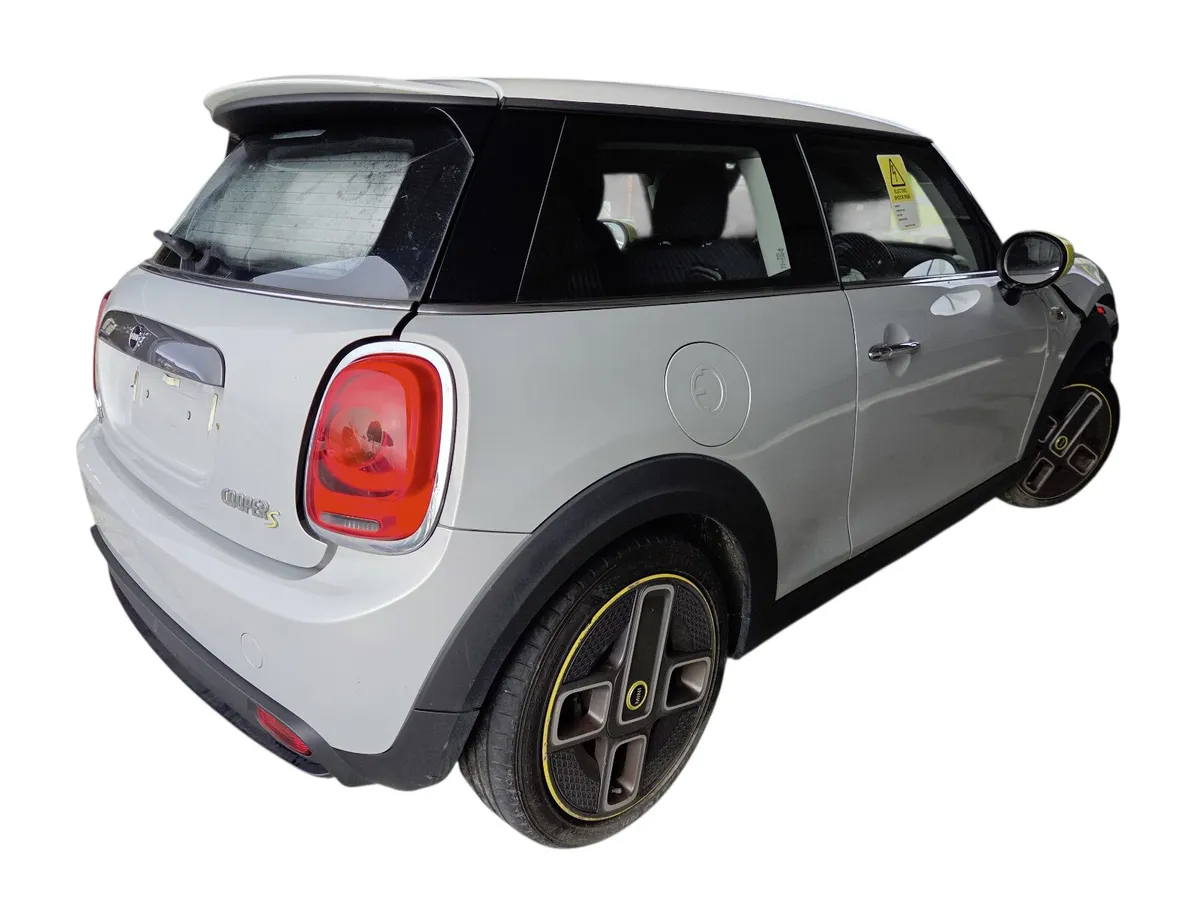 2020 MINI COOPER S EV For Breaking/Dismantling - Image 1