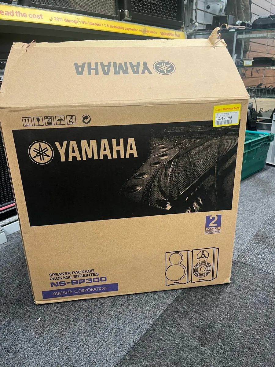 Yamaha Speaker Pair - Image 4