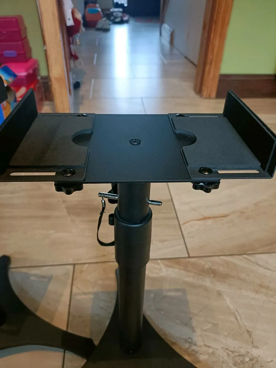 Speaker stand - Image 3