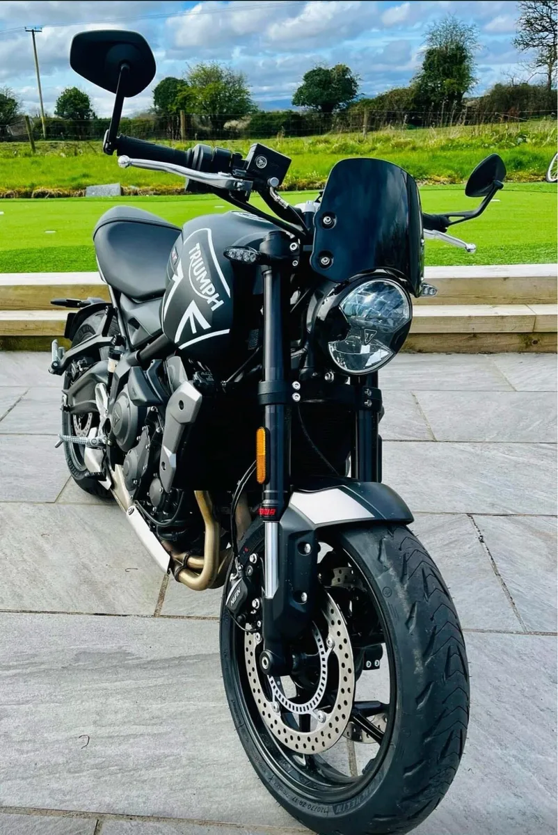 Triumph Trident - Image 2