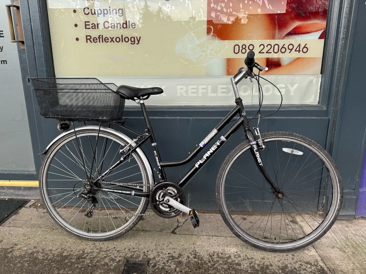 Planet Parkway City Bike - Image 1