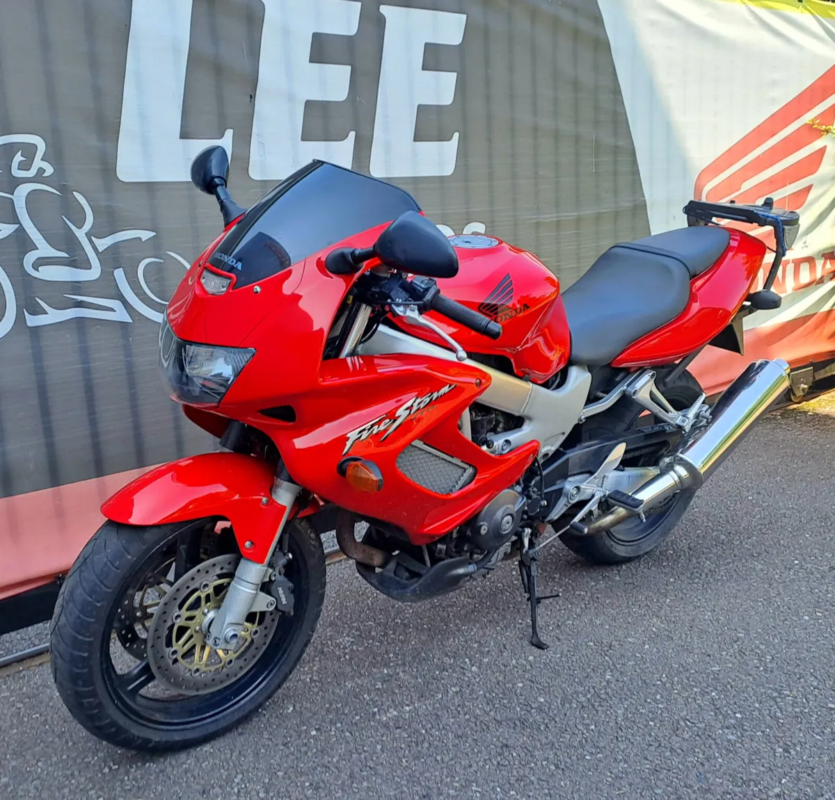 2005 HONDA VTR1000 FIRESTORM - Image 4