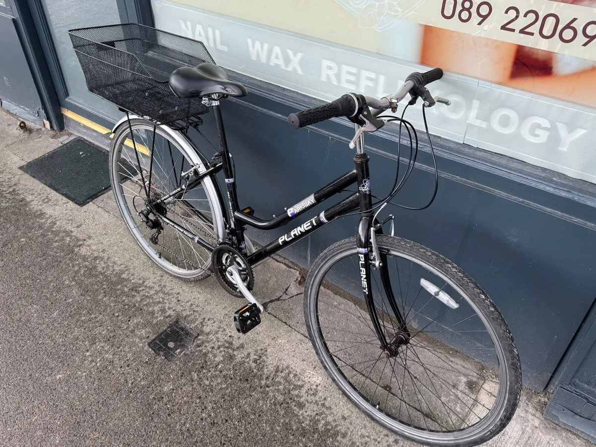 Planet Parkway City Bike - Image 3