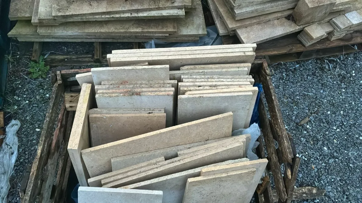Egyptian Limestone Patio Slabs - job lot 15.66m2 - Image 2
