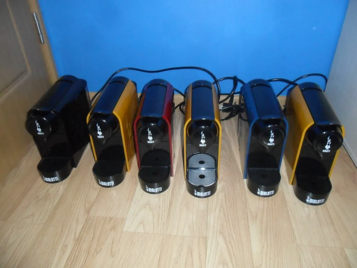 Bialetti CF90 Capsule Express Coffee Machine - Image 1