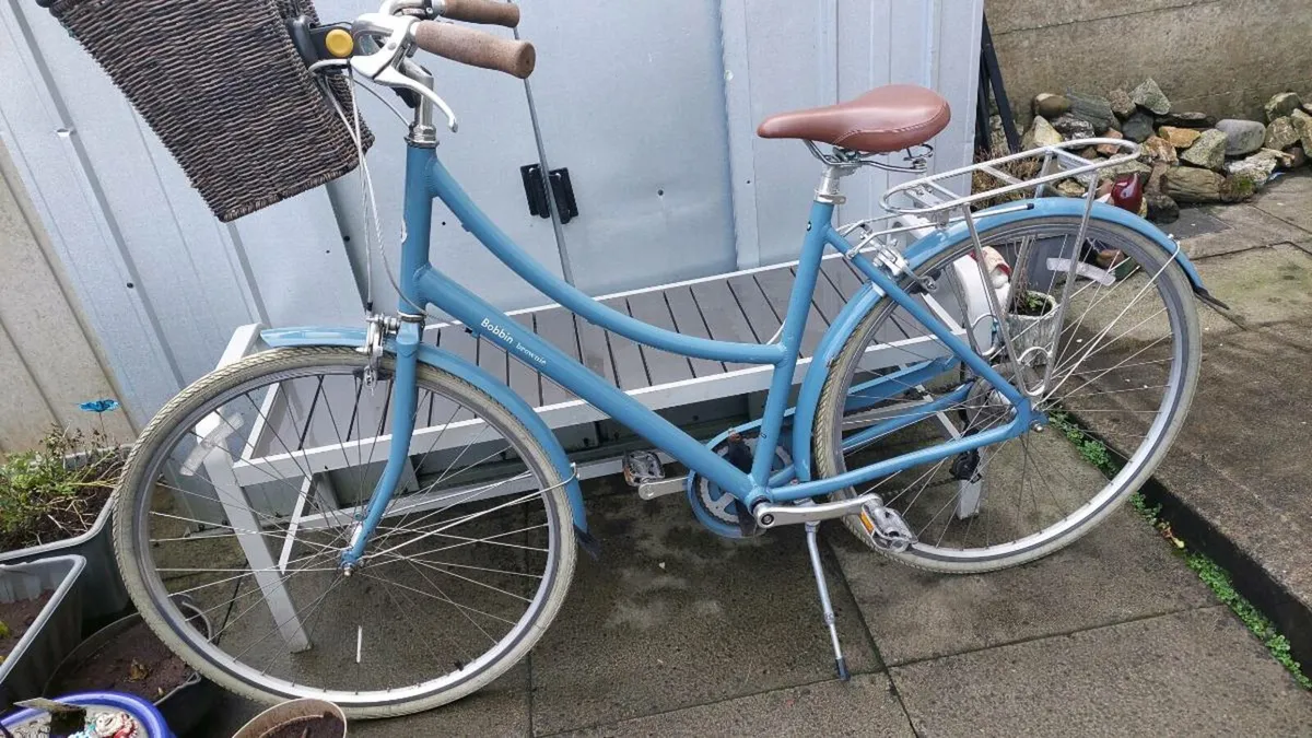 Bobbin Brownie Ladies Bike - Image 2