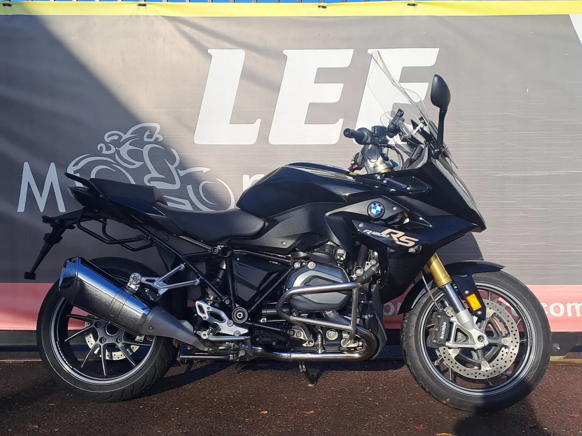 2018 BMW R1200RS - Image 1