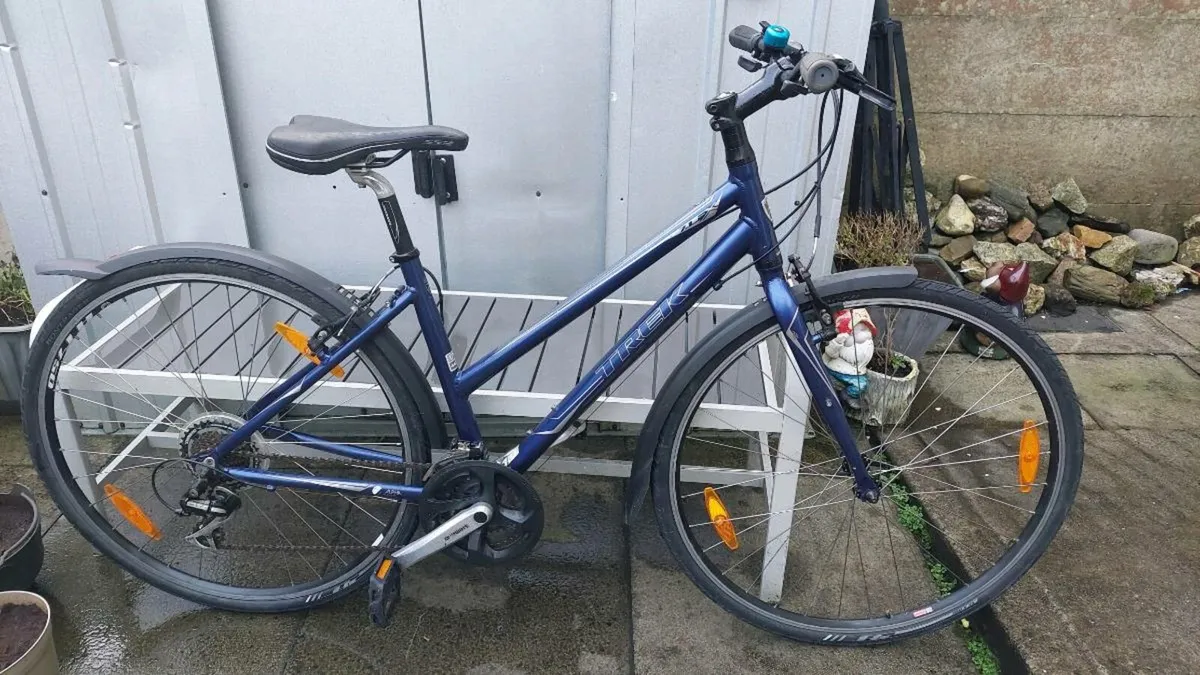 Trek 7.1  FX Alpha Aluminium Frame - Image 3