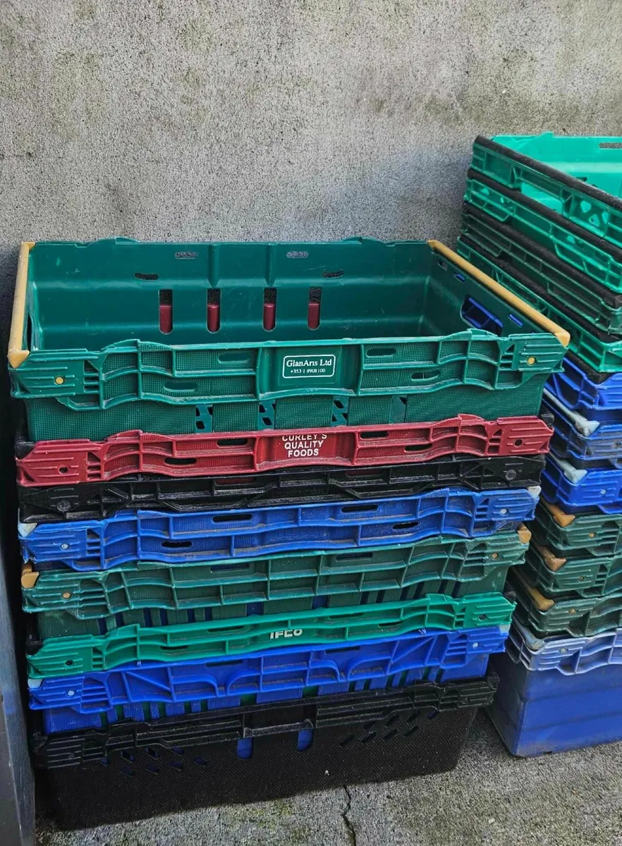 10 storage stacking crates - Image 2