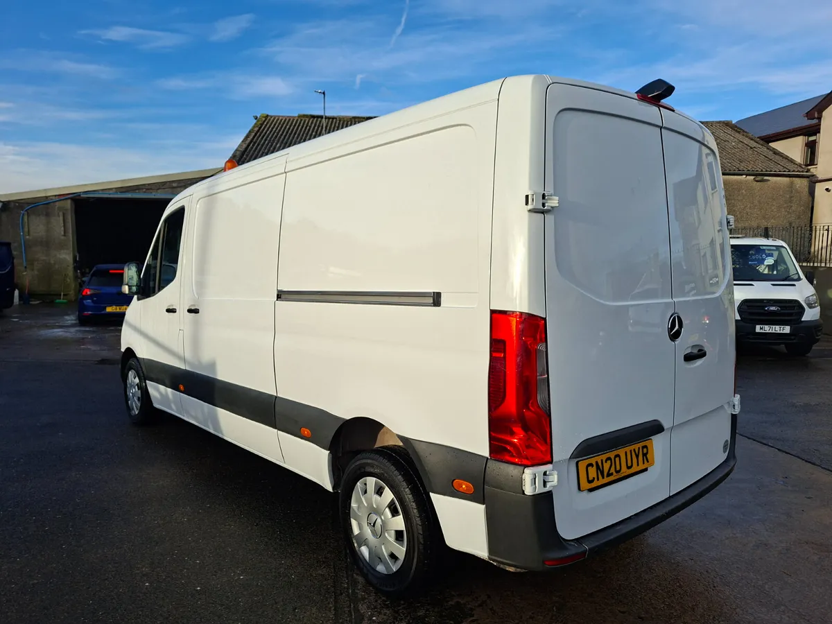 HIGH SPEC 20 MERC SPRINTER 2.1 140 BHP314 CDI L2H1 - Image 4