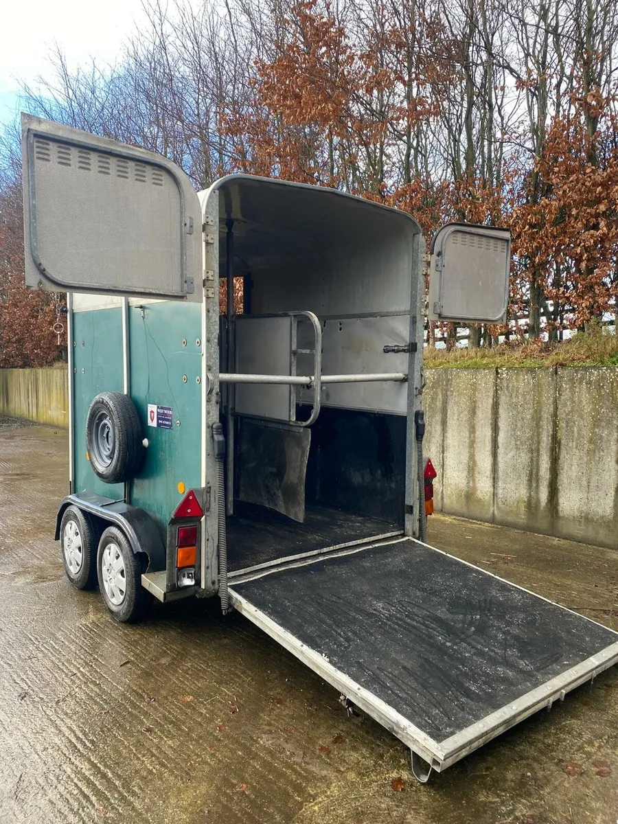 Iforwilliams 505 horse box - Image 4