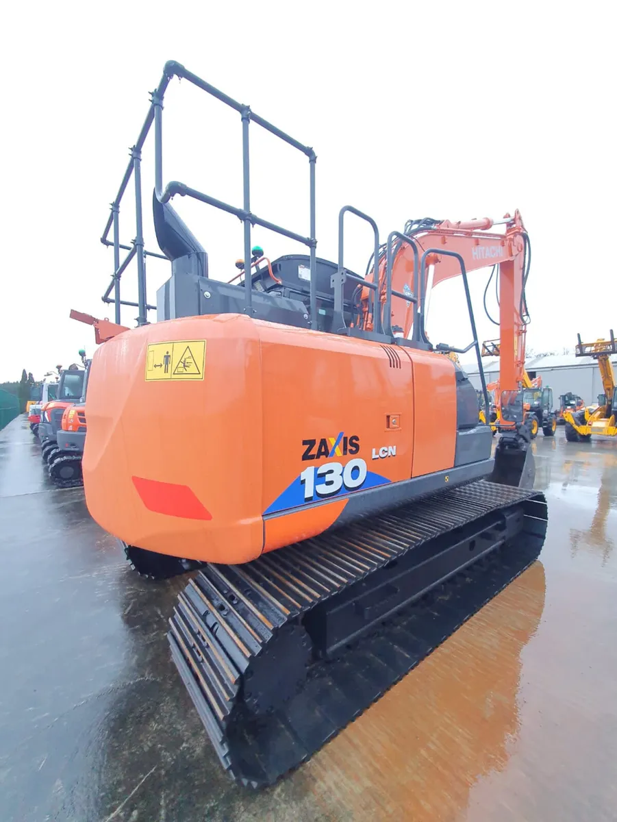 HITACHI ZX130-6 - Image 3