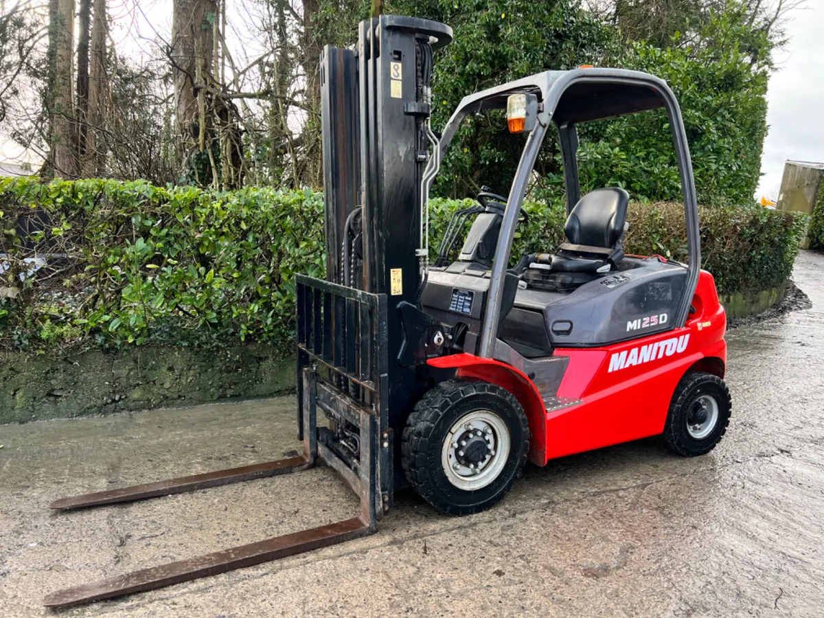 2018 Manitou MI25D Forklift (1200hrs) - Image 3