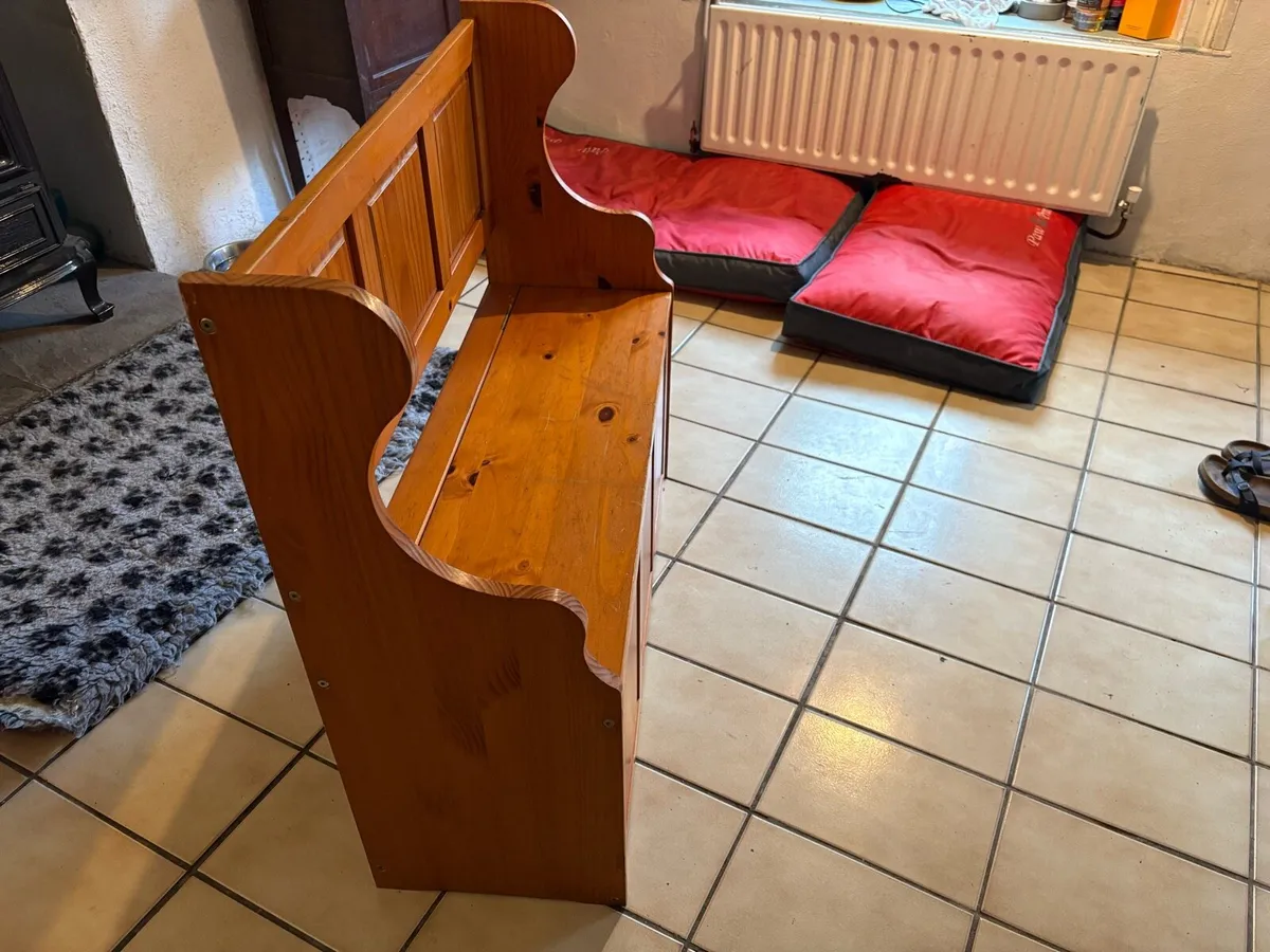 Pine Monk’s Bench - Image 3