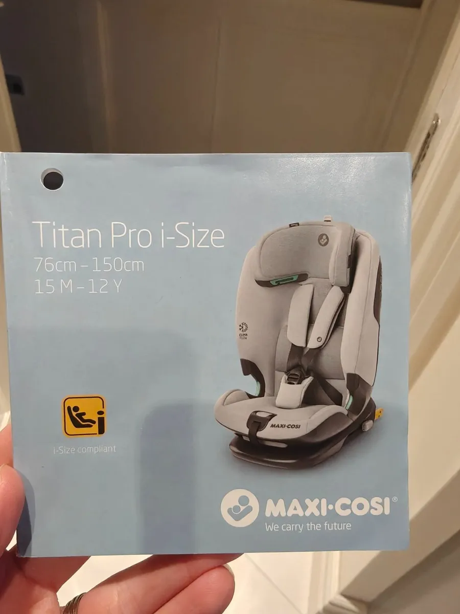 Maxi-Cosi Titan Pro i-Size Car Seat - Image 4