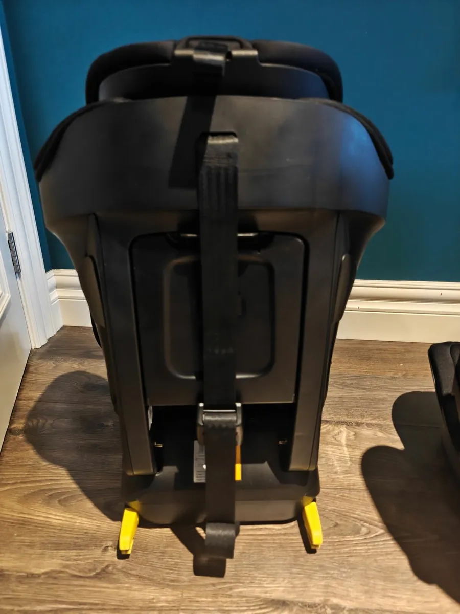 Maxi-Cosi Titan Car Seat - Image 3
